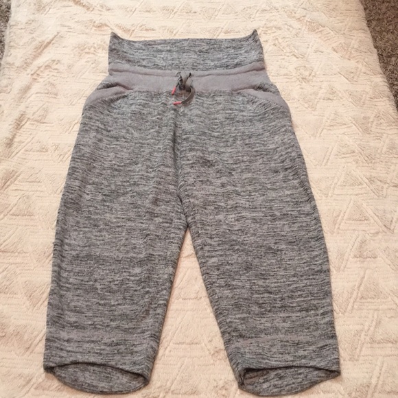 Athleta Pants - Heathered Gray Athleta Sweat Pants Joggers Small